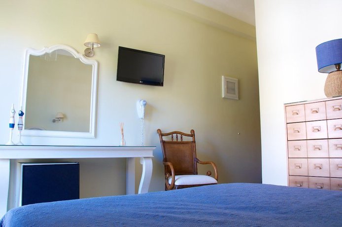 Imagen de la habitación del Hotel Karthea. Foto 10