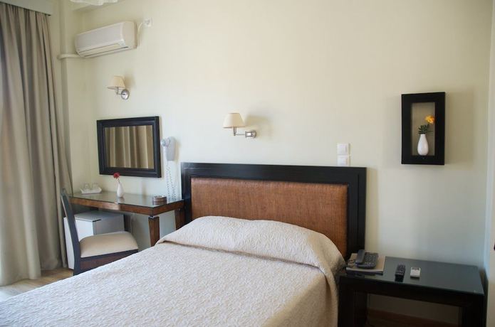 Imagen de la habitación del Hotel Karthea. Foto 18