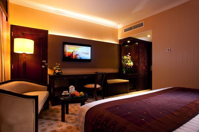 Imagen de la habitación del Hotel Kartika Chandra. Foto 8