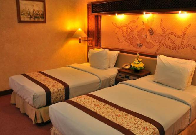 Imagen de la habitación del Hotel Kartika Chandra. Foto 17