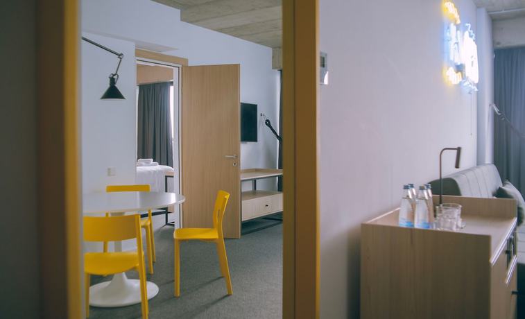 Imagen de la habitación del Hotel Kartuli. Foto 15