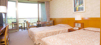 Imagen de los exteriores del Hotel Karuizawa Asama Prince. Foto 10