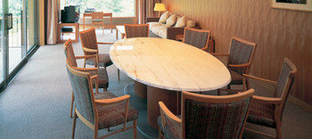 Imagen de los exteriores del Hotel Karuizawa Asama Prince. Foto 12