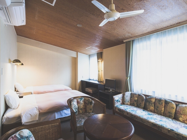 Imagen de la habitación del Hotel Karuizawa Elegance. Foto 7