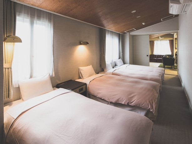 Imagen de la habitación del Hotel Karuizawa Elegance. Foto 10