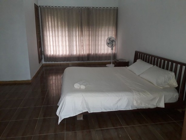 Imagen de la habitación del Hotel Karupa. Foto 10