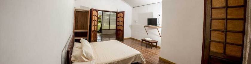 Imagen de la habitación del Hotel Karupa. Foto 13
