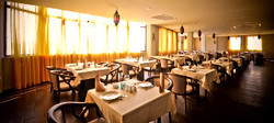 Imagen del bar/restaurante del Hotel Karvan Palace. Foto 2