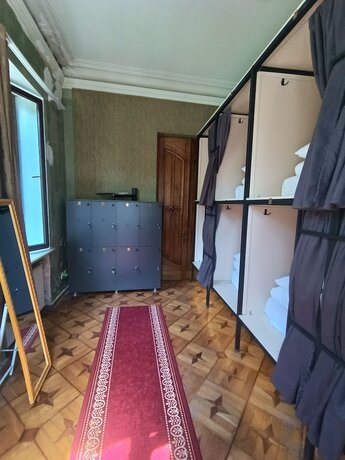 Imagen de la habitación del Hotel Karvi Hostel. Foto 17