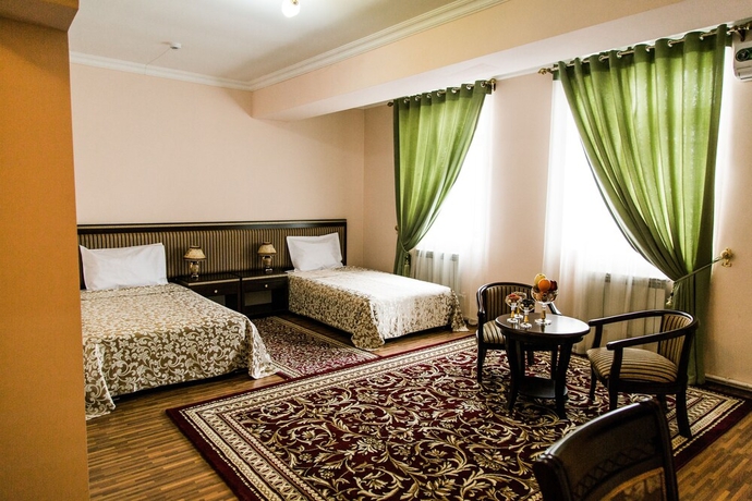 Imagen de la habitación del Hotel Karvon Samarkand. Foto 4