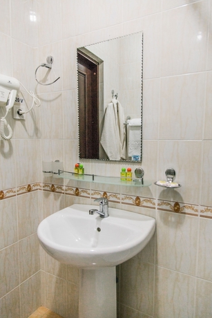 Imagen de la habitación del Hotel Karvon Samarkand. Foto 11