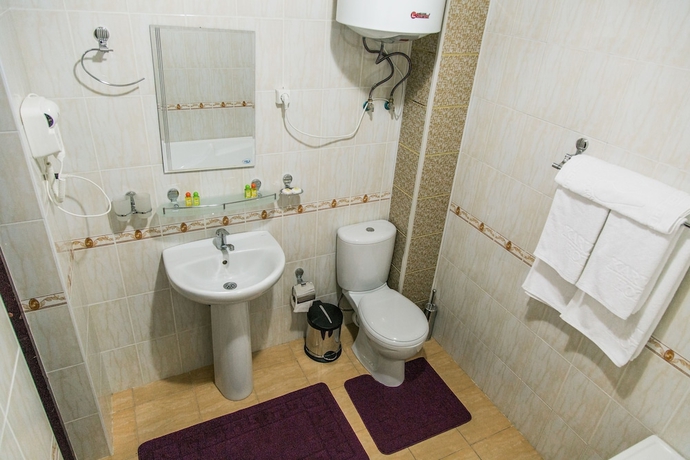 Imagen de la habitación del Hotel Karvon Samarkand. Foto 18