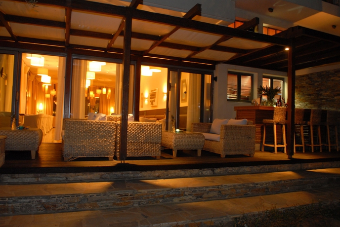 Imagen del bar/restaurante del Hotel Karystion. Foto 5