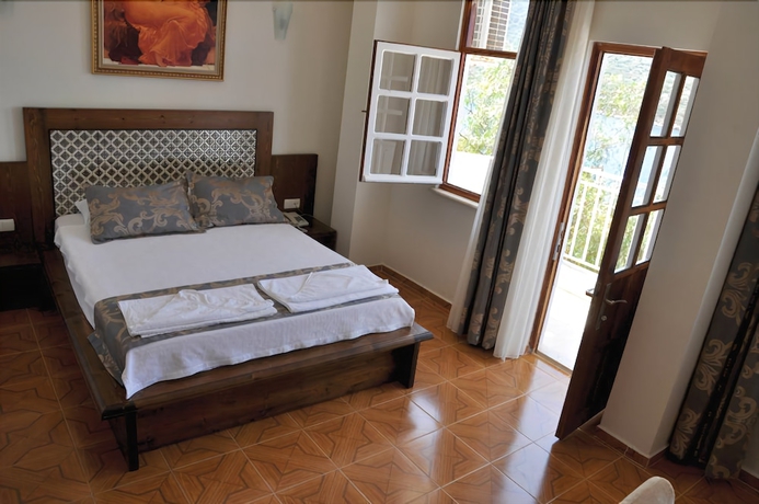 Imagen de la habitación del Hotel Kas Marin. Foto 4