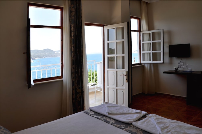 Imagen de la habitación del Hotel Kas Marin. Foto 9