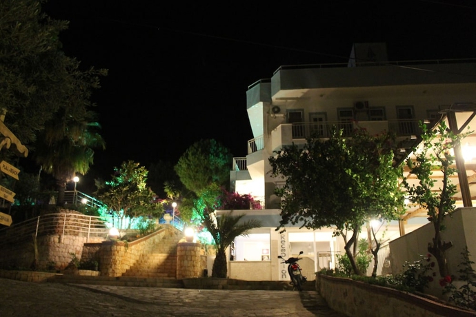 Imagen de los interiores del Hotel Kas Marin. Foto 18