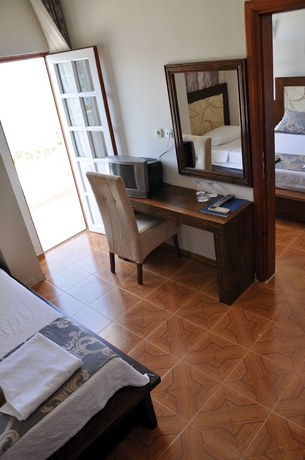 Imagen de la habitación del Hotel Kas Marin. Foto 11