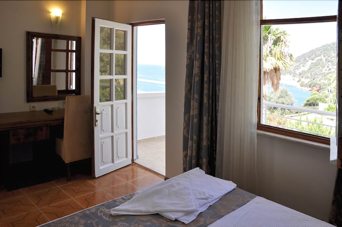 Imagen de la habitación del Hotel Kas Marin. Foto 13