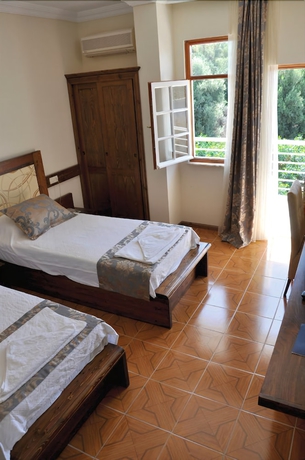 Imagen de la habitación del Hotel Kas Marin. Foto 15