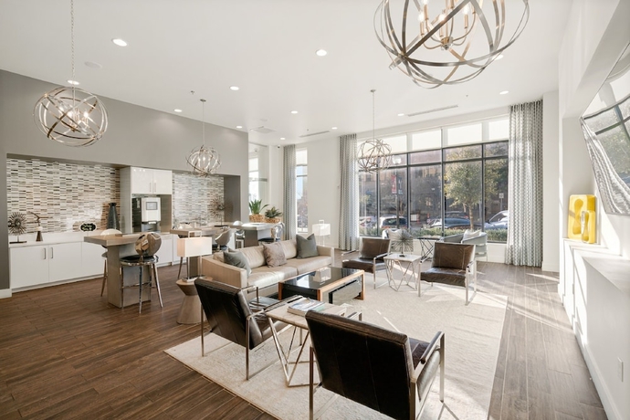 Imagen de los interiores del Hotel Kasa Arlington Dallas. Foto 18