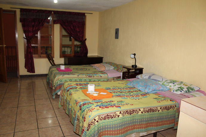 Imagen de la habitación del Hotel Kasa Kamelot. Foto 10