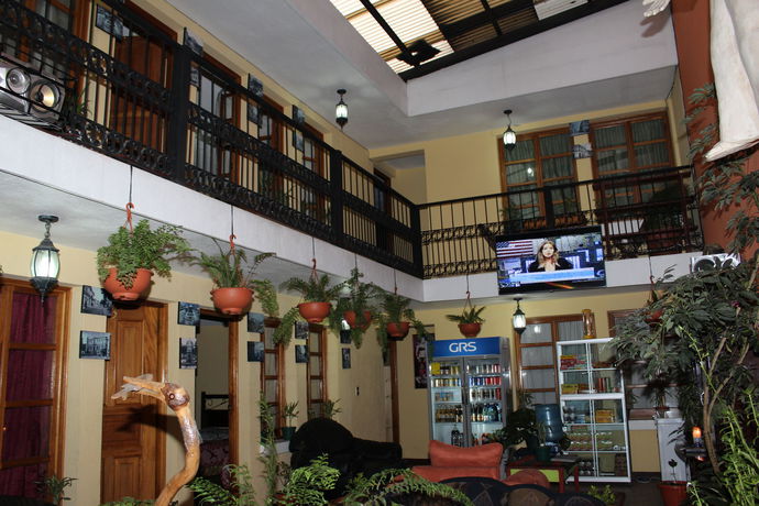 Imagen de los interiores del Hotel Kasa Kamelot. Foto 19