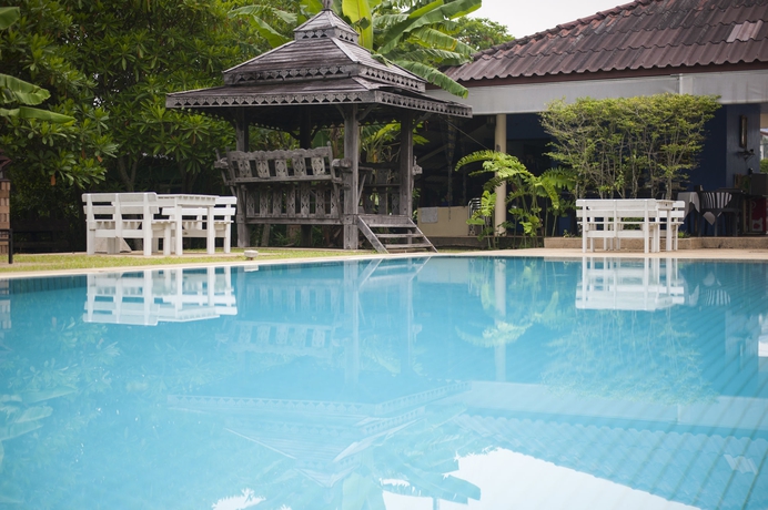 Imagen de la piscina del Hotel Kasalong Phuket Resort. Foto 5