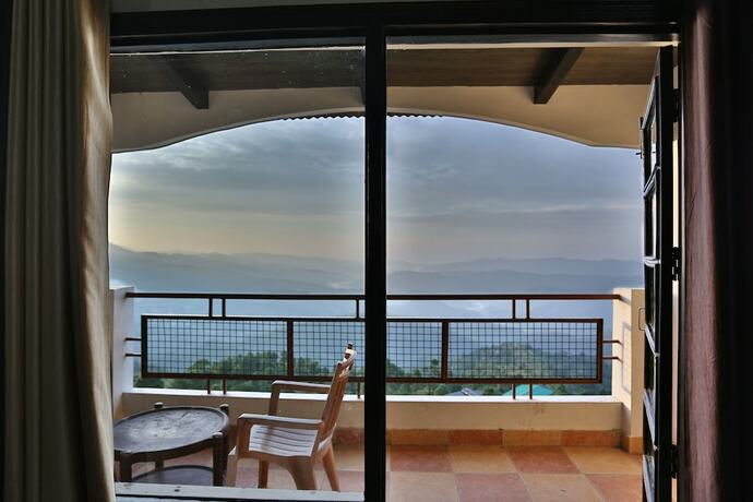 Imagen de la habitación del Hotel Kasang Regency Hill Resort. Foto 22