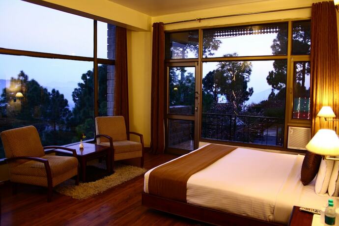 Imagen general del Hotel Kasauli Castle Resort. Foto 17