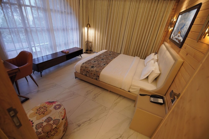 Imagen de la habitación del Hotel Kasauli Hills Resort. Foto 8