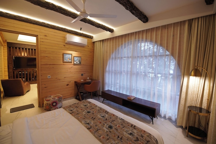 Imagen de la habitación del Hotel Kasauli Hills Resort. Foto 9
