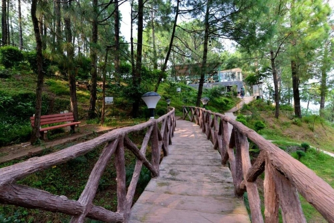 Imagen de los interiores del Hotel Kasauli Hills Resort. Foto 12