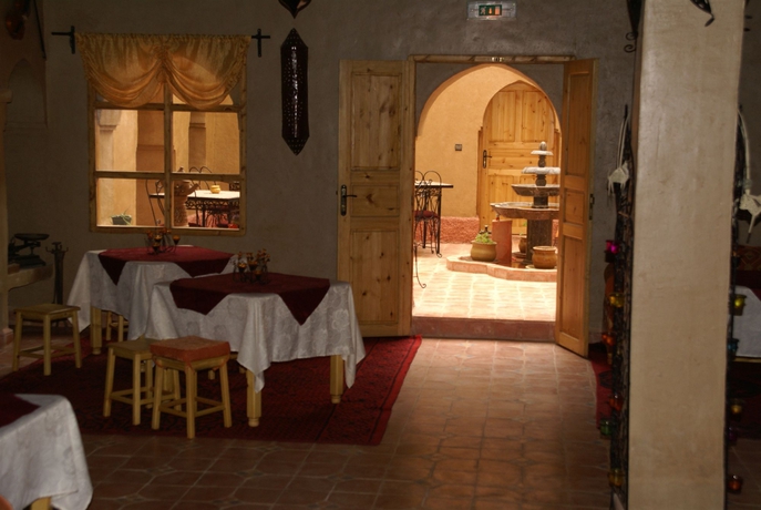 Imagen del bar/restaurante del Hotel Kasbah Ait Ben Damiette. Foto 2