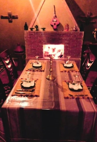 Imagen del bar/restaurante del Hotel Kasbah Ait Benhadda. Foto 5