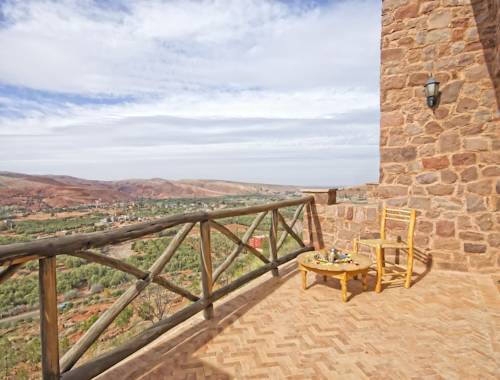 Imagen de la habitación del Hotel Kasbah Angour. Foto 9
