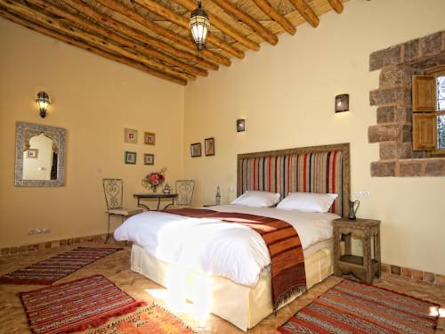 Imagen de la habitación del Hotel Kasbah Angour. Foto 12