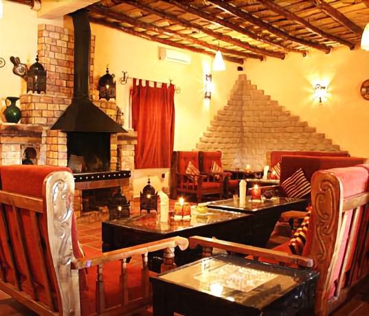 Imagen del bar/restaurante del Hotel Kasbah Chergui. Foto 3