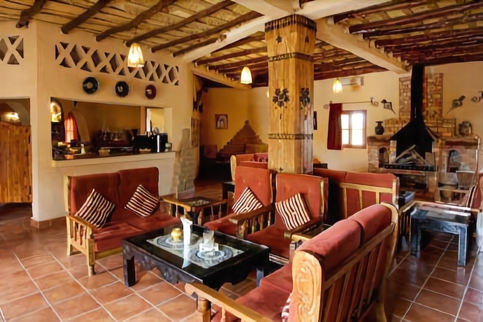 Imagen del bar/restaurante del Hotel Kasbah Chergui. Foto 7