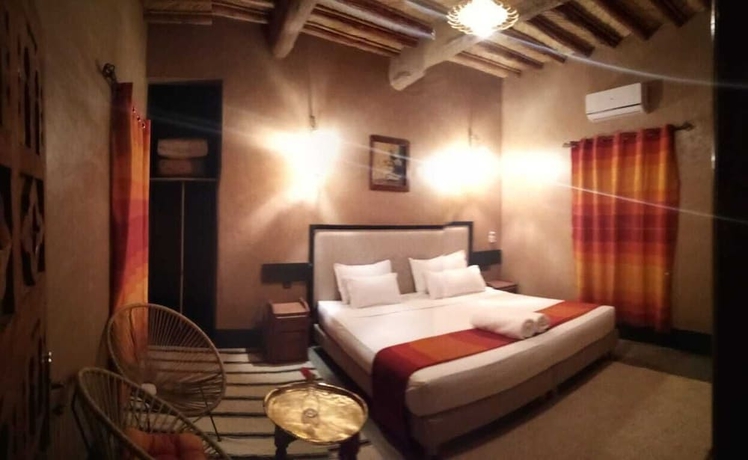 Imagen de la habitación del Hotel Kasbah Dar Bahnini. Foto 9