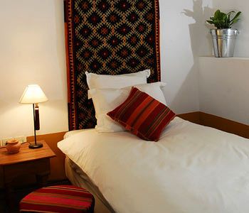 Imagen de la habitación del Hotel Kasbah Dar Essalam. Foto 7
