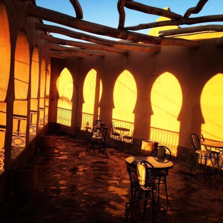 Imagen del bar/restaurante del Hotel Kasbah Ennakb. Foto 7