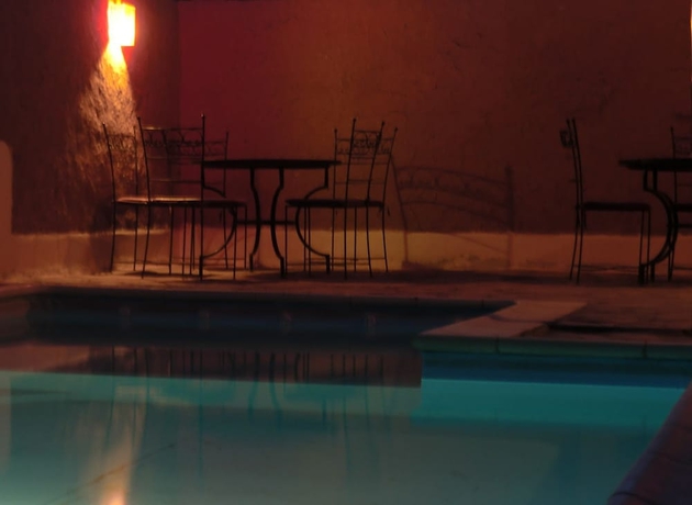 Imagen de la piscina del Hotel Kasbah Oulad Othmane. Foto 18