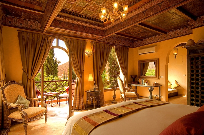 Imagen de la habitación del Hotel Kasbah Tamadot. Foto 6