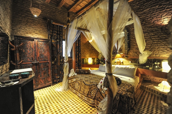 Imagen de la habitación del Hotel Kasbah Xaluca Arfoud. Foto 14