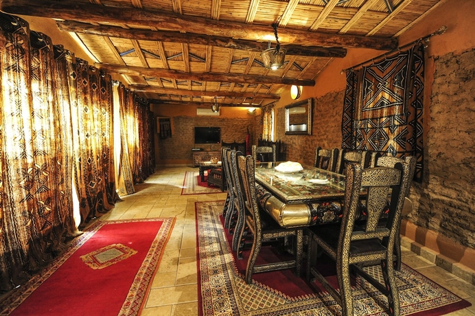Imagen de la habitación del Hotel Kasbah Xaluca Arfoud. Foto 15