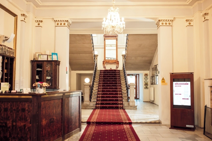 Imagen de los interiores del Hotel Ka&scaron;tieľ Mojm&iacute;rovce. Foto 12