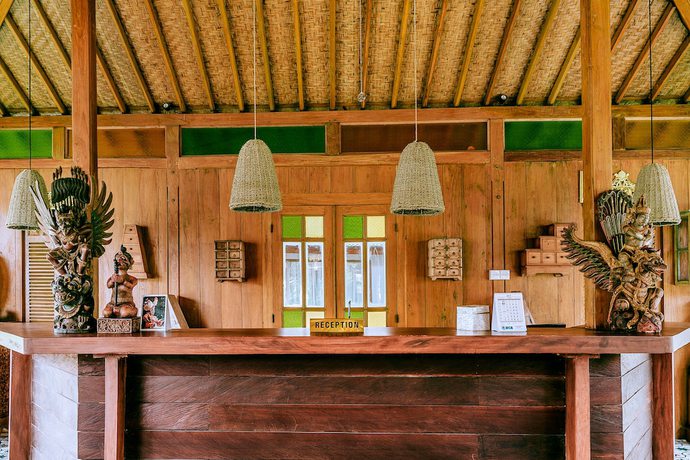 Imagen de los interiores del Hotel Kashantee Village. Foto 19