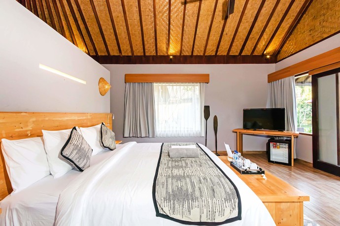 Imagen de la habitación del Hotel Kashantee Village. Foto 11