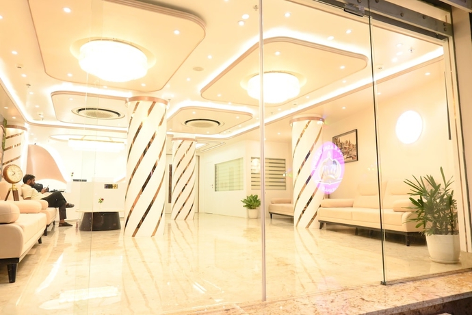 Imagen de los interiores del Hotel Kashi Crown. Foto 15