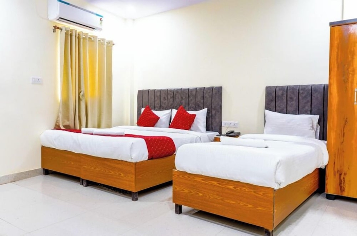 Imagen de la habitación del Hotel Kashi Grand Inn. Foto 2
